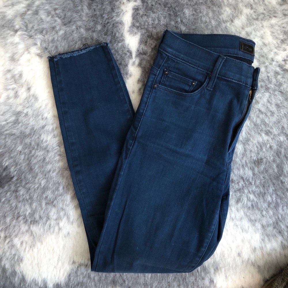 MOTHER high waisted blue jeans size 28